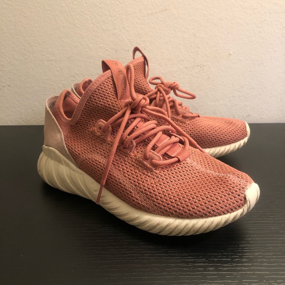 Women’s Adidas Tubular Sneakers Pink Athletic Shoes 7